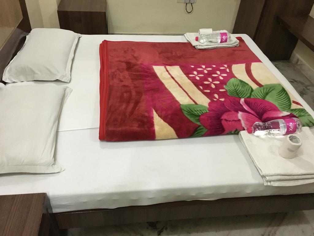 Hotel Vintage Inn ニューデリー エクステリア 写真